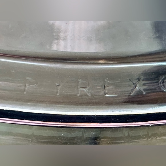 Vtg Corning Visions By Pyrex Cranberry Round Casserole Dish W/Lid 24oz. V 30-B - Picture 9 of 10